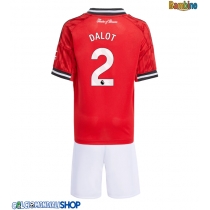 Maglie da calcio Manchester United Diogo Dalot #2 Prima Maglia Bambino 2025-26 Manica Corta + Pantaloni corti)